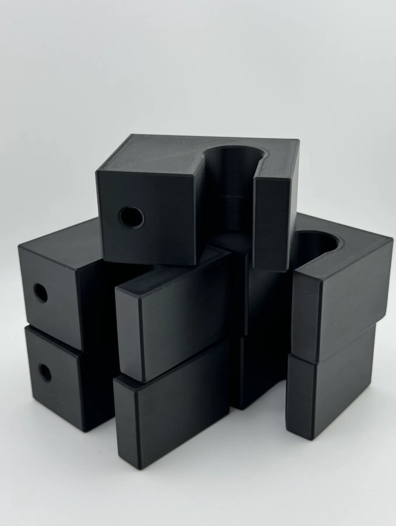 Schlauchhalter aus dem 3D-Druck für den Maschinenbau – Industrielle Referenz